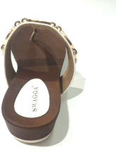 Load image into Gallery viewer, SWAGGA Women Clogs